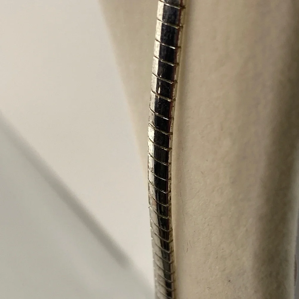 Vintage Dragonfly with Abalone Inlaid Shell Wings Pendant Silver Omega Necklace - Picture 7 of 13